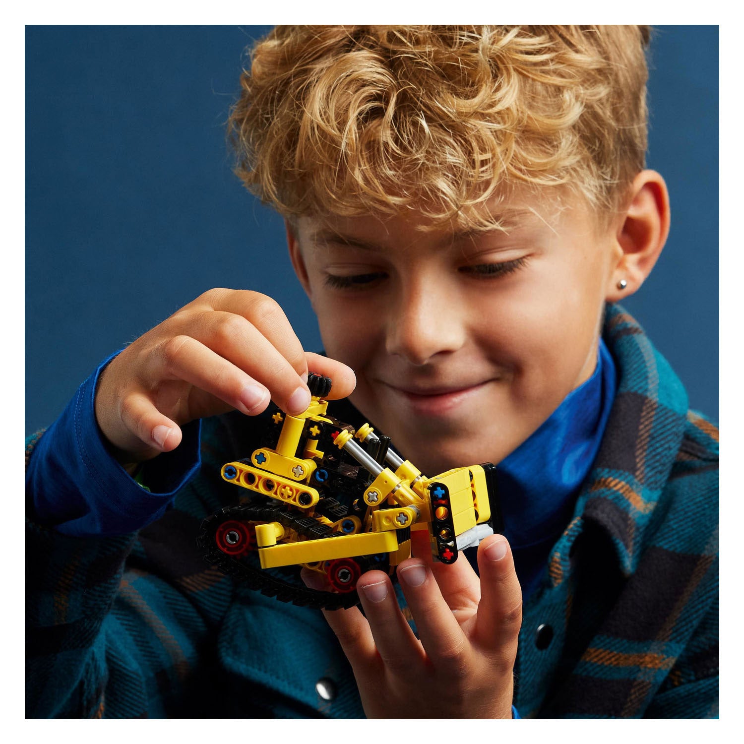 LEGO Technic 42163 Schwerer Bulldozer