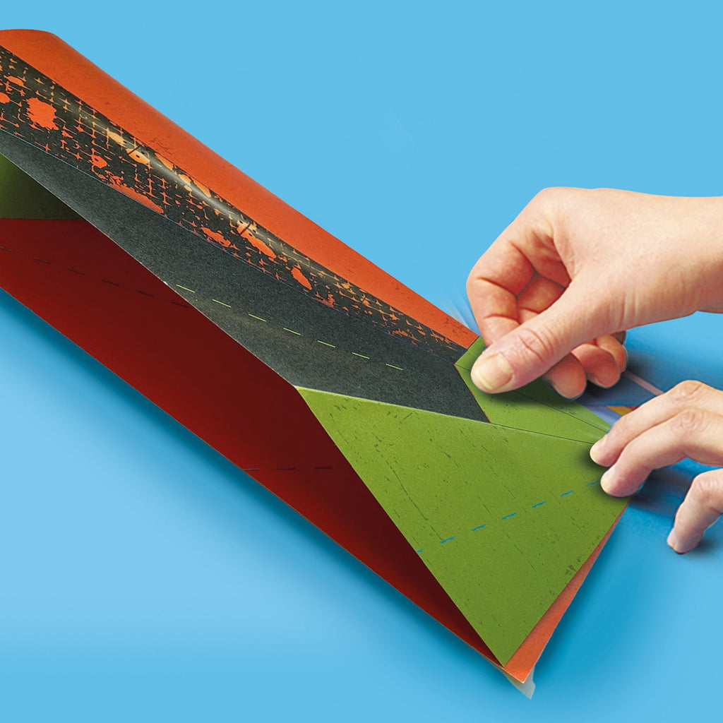 SES Papieren vliegtuigjes lanceren